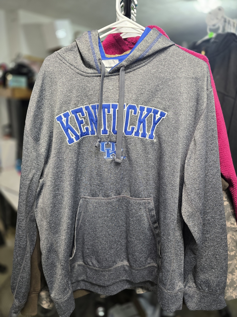 Majestic Grey Men's Zip-Up Hoodie with Blue Kentucky Logo
